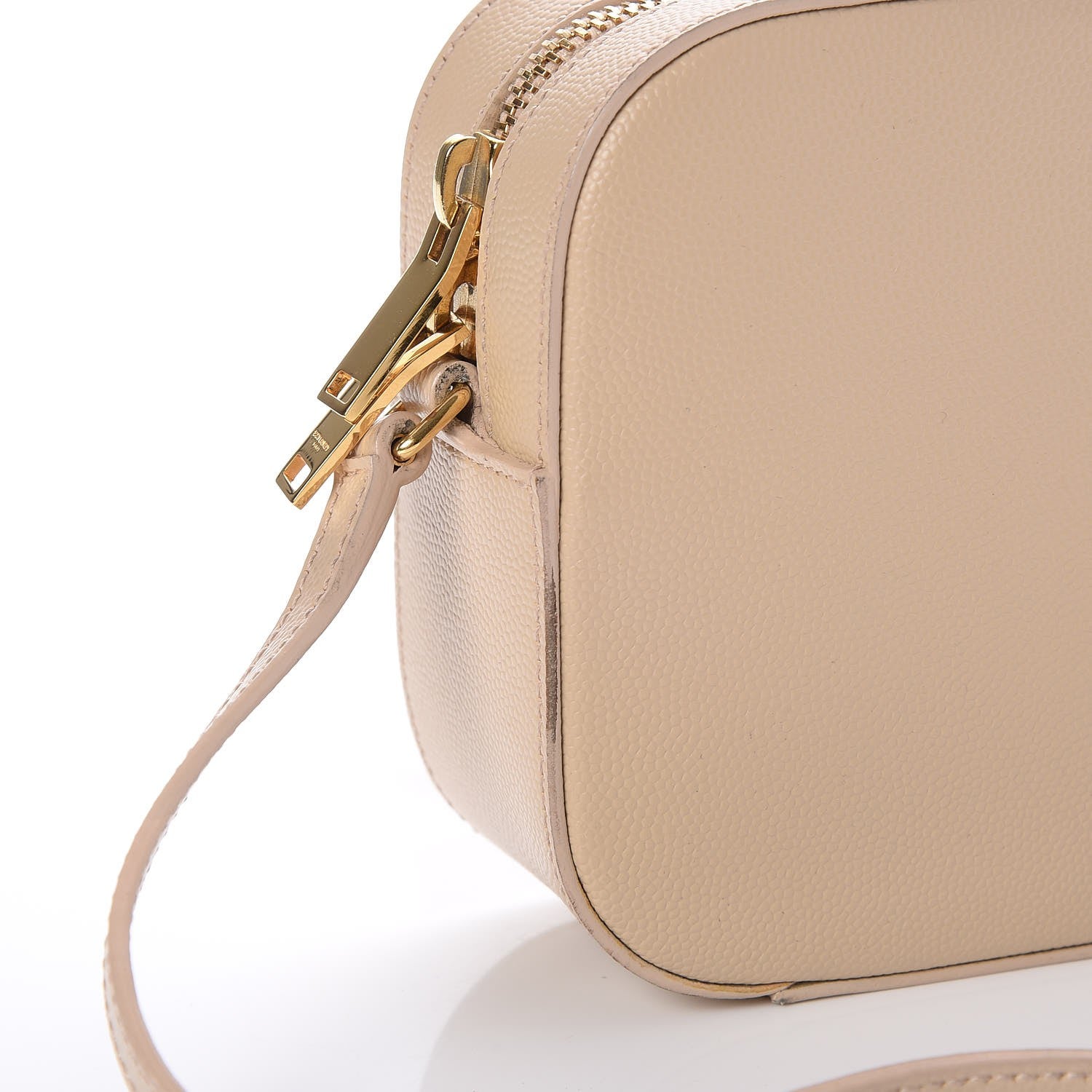 Saint Laurent Grain De Poudre Small Classic Monogram Camera Bag Powder 8 of 9