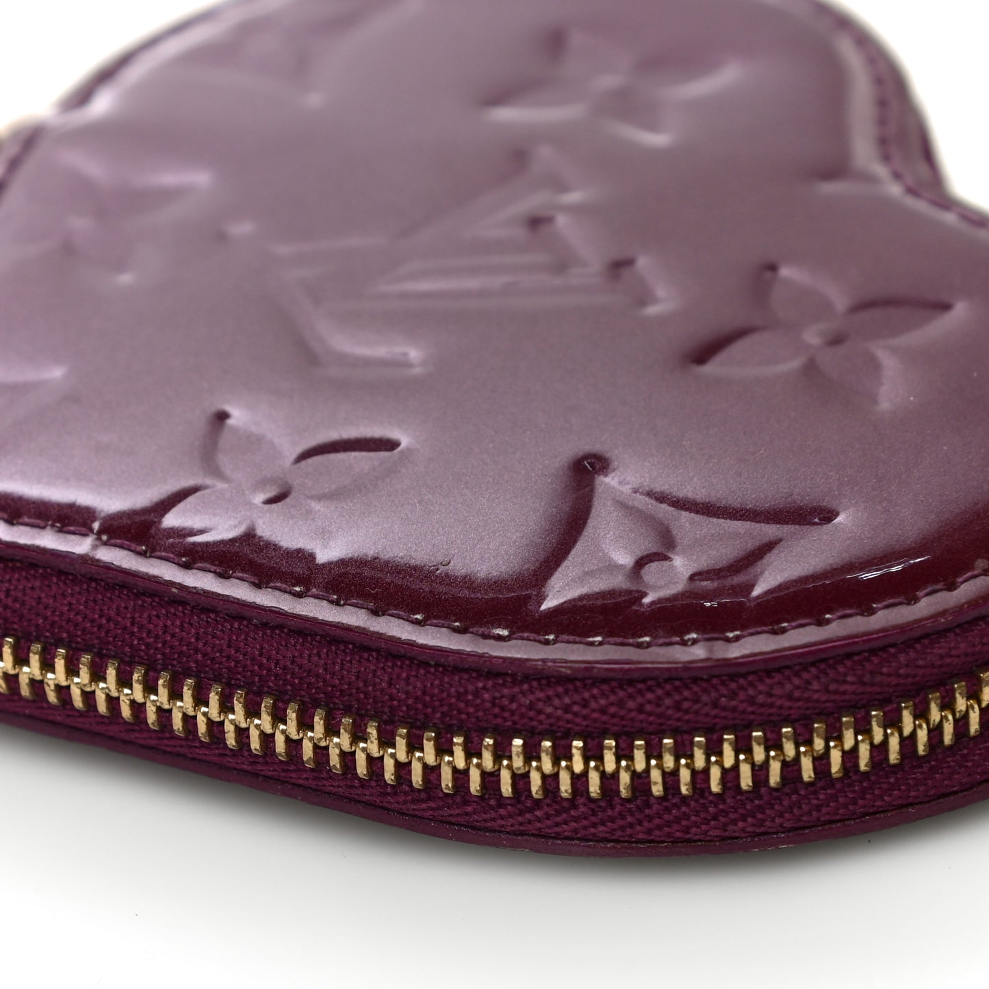 Vernis Heart Coin Purse Violet