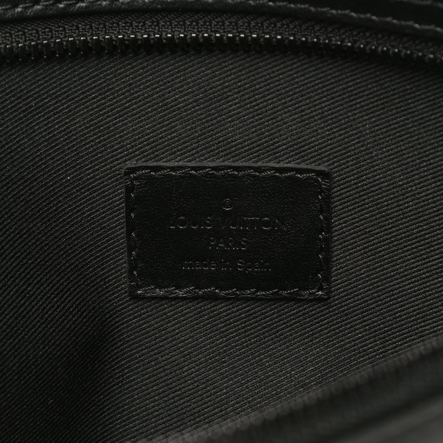 Monogram Flat Messenger Marron