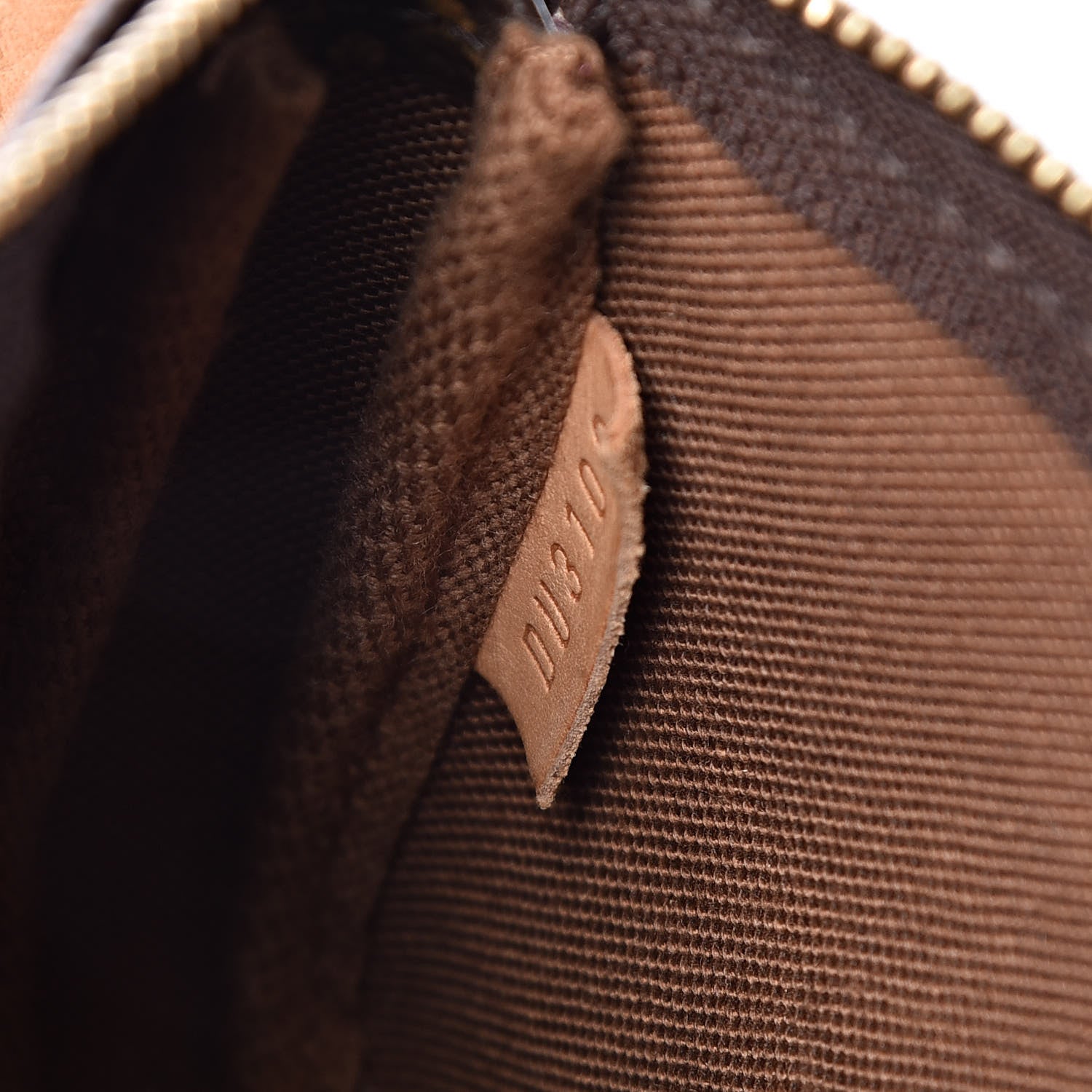 Louis Vuitton Monogram Mini Pochette Accessories 7 of 9