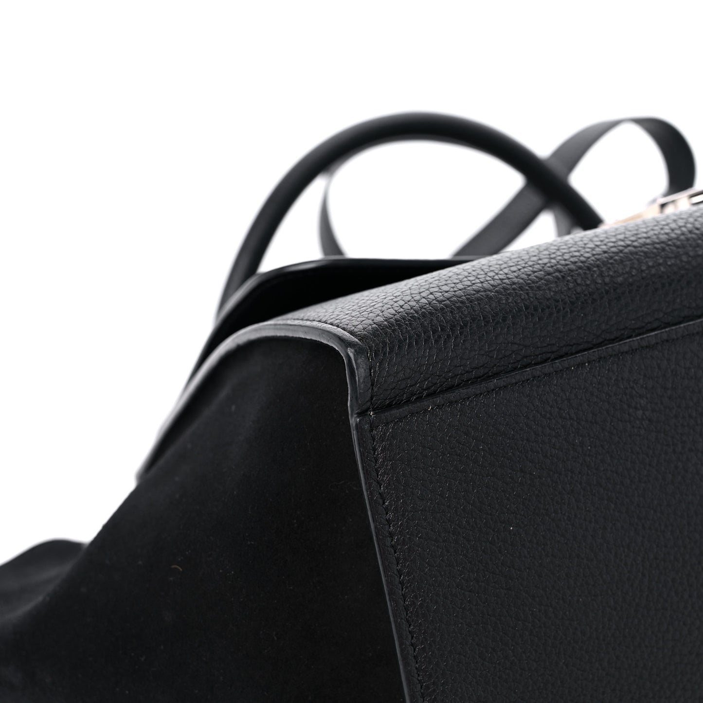 Drummed Calfskin Suede Medium Trapeze Black