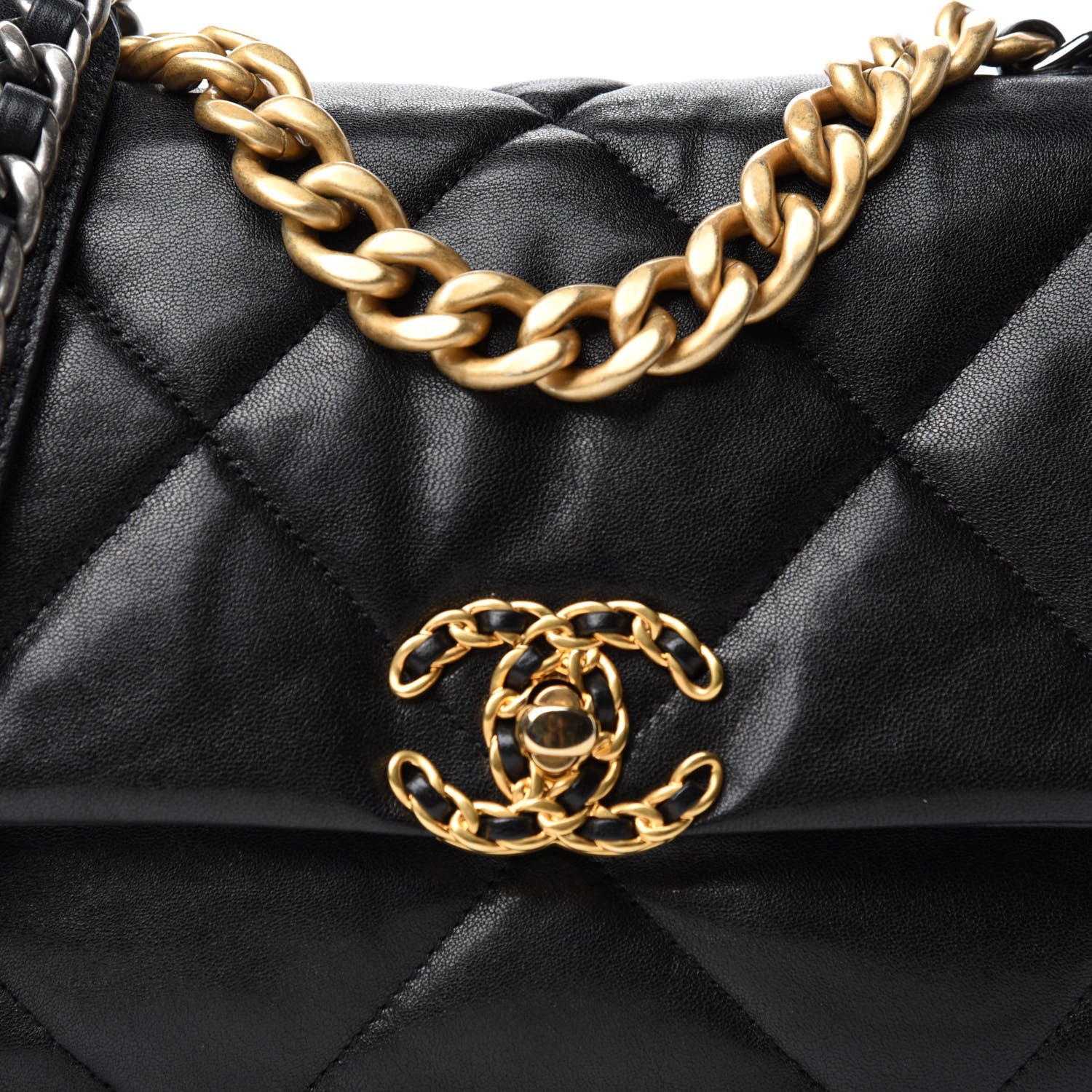 Chanel Lambskin Quilted Medium Chanel 19 Flap Black 10 of 10