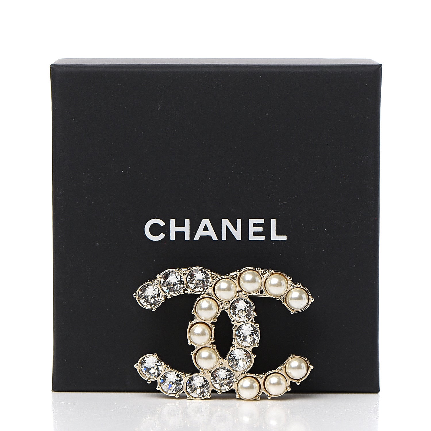 Chanel Crystal Pearl CC Dazzling Domino Brooch Gold 4 of 4