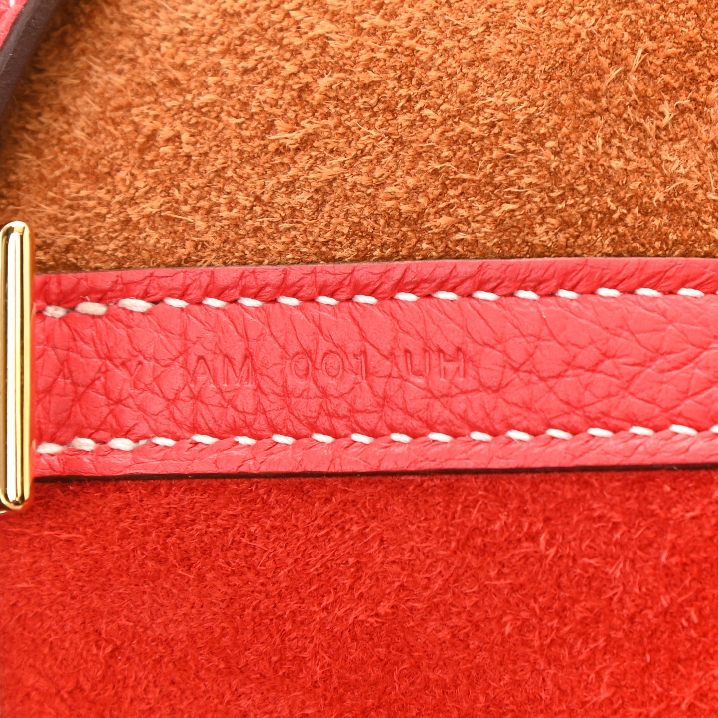 Taurillon Clemence Casaque Picotin Lock 22 MM Gold Rouge De Coeur