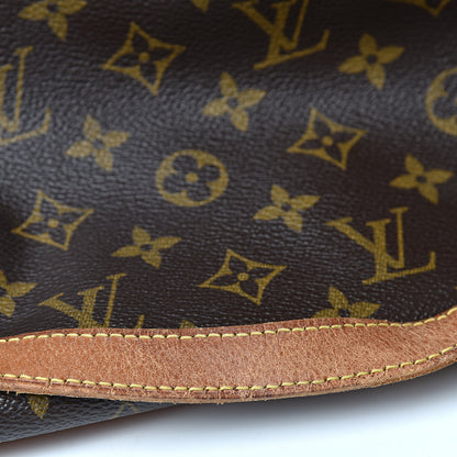 Louis Vuitton Monogram Cabas Mezzo 13 of 22