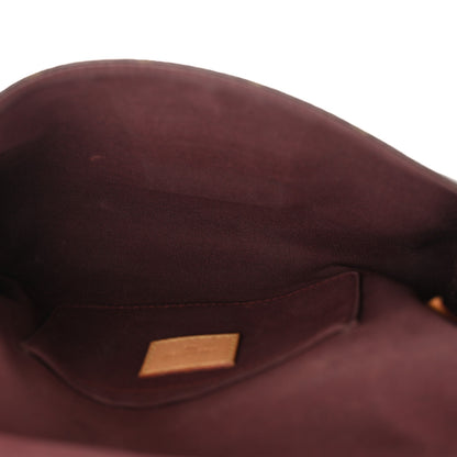 Louis Vuitton Monogram Favorite MM 5 of 13