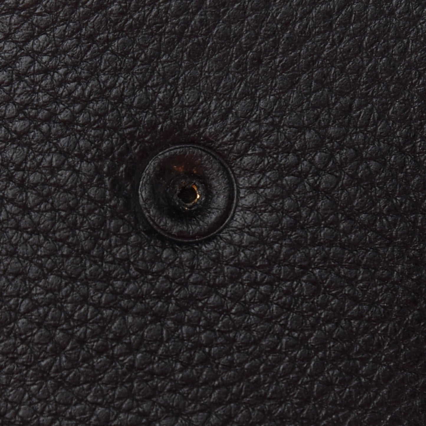 Vitello Daino Bauletto Black