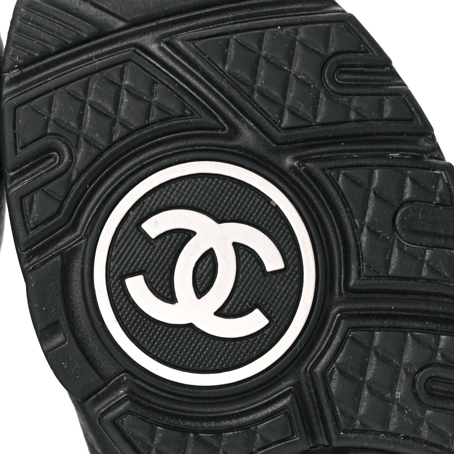 Chanel Mesh Suede Calfskin Grained Calfskin Womens CC Sneakers 38.5 White Black 6 of 9