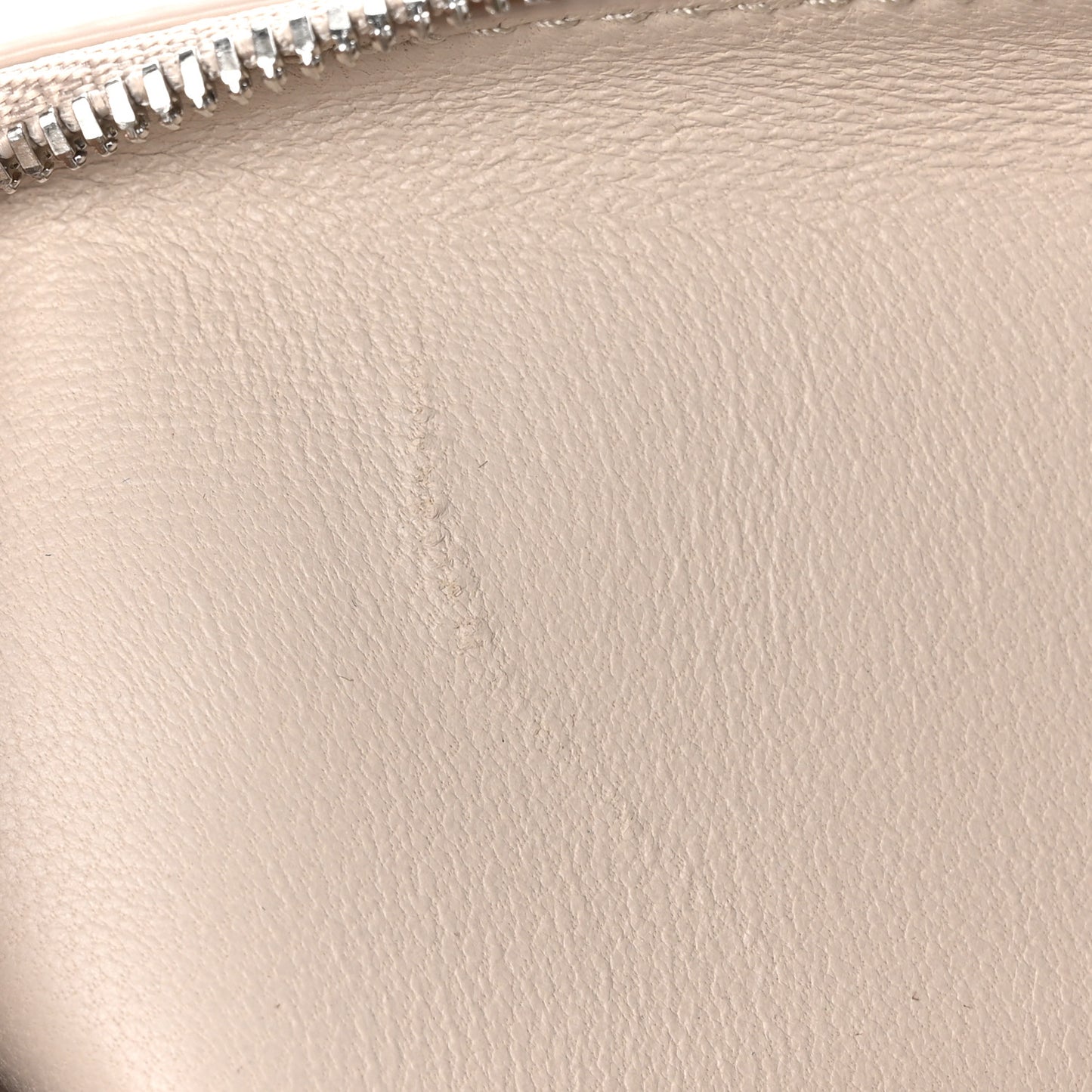 Grained Calfskin L19 Extra Pocket Pouch Light Travertine