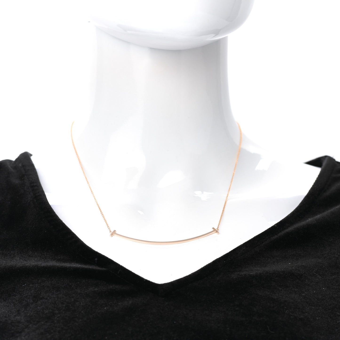 18K Rose Gold Large T Smile Pendant Necklace