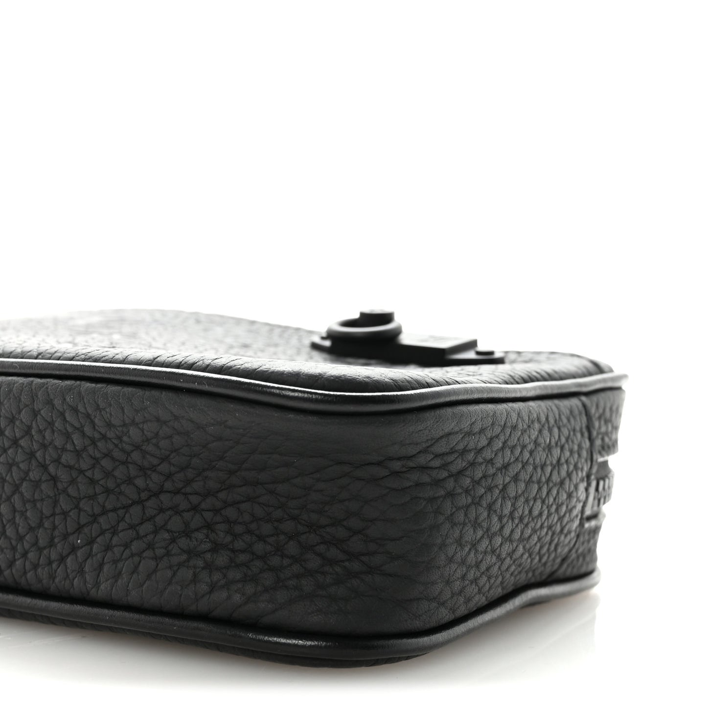 Taurillon Monogram Uniformes Solar Ray Soft Pochette Volga Belt Bag Black