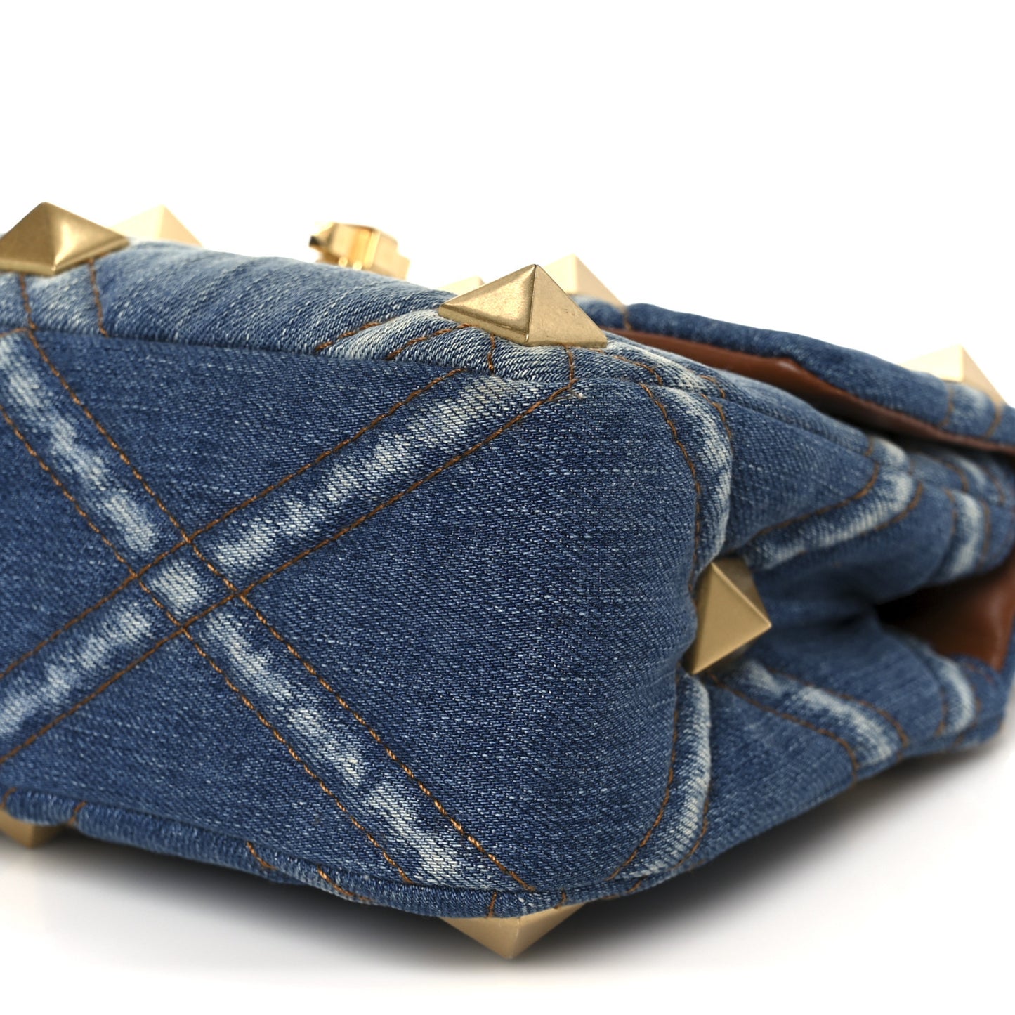 Denim Medium Roman Stud Shoulder Bag Light Denim Selleria