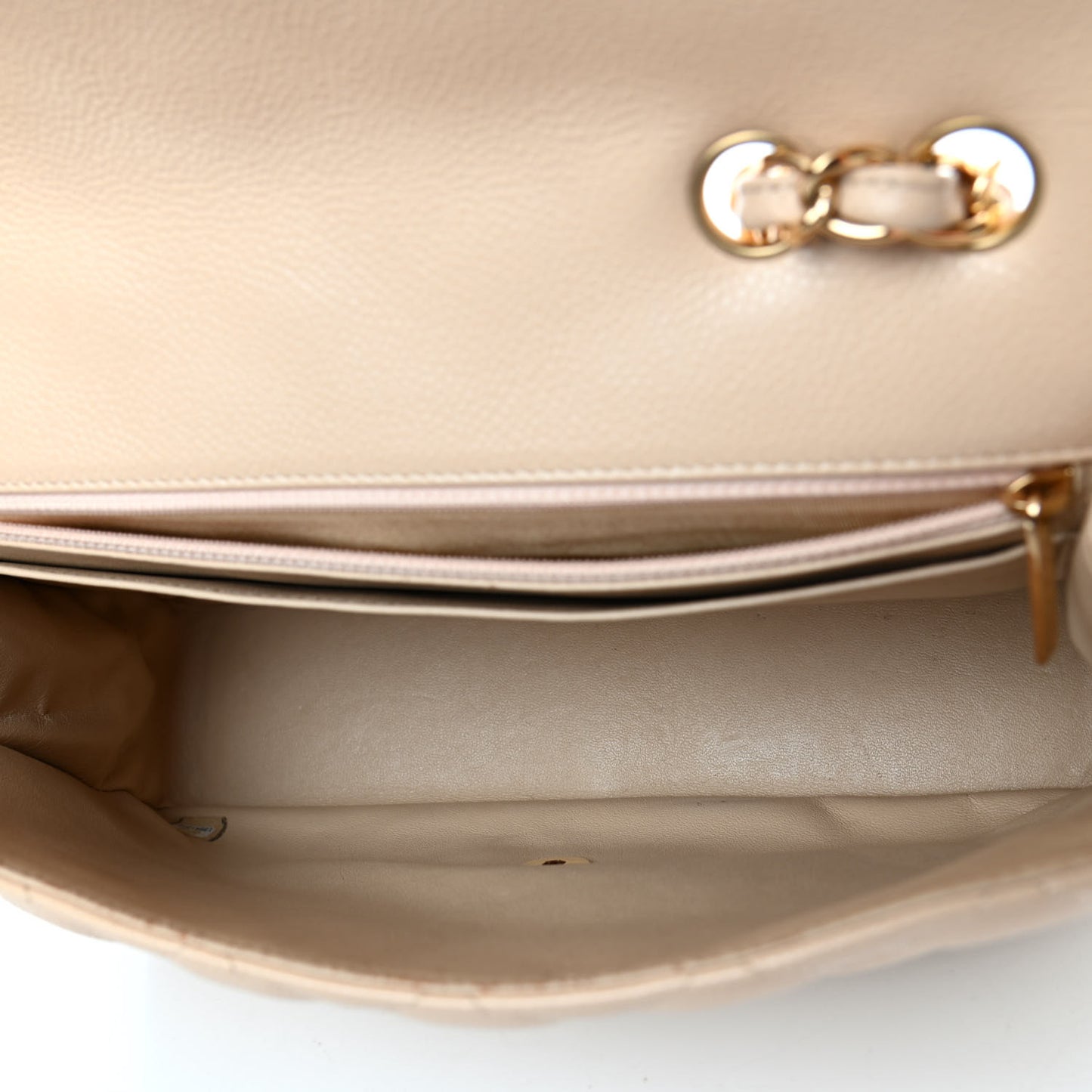 Caviar Quilted Jumbo Single Flap Beige Clair