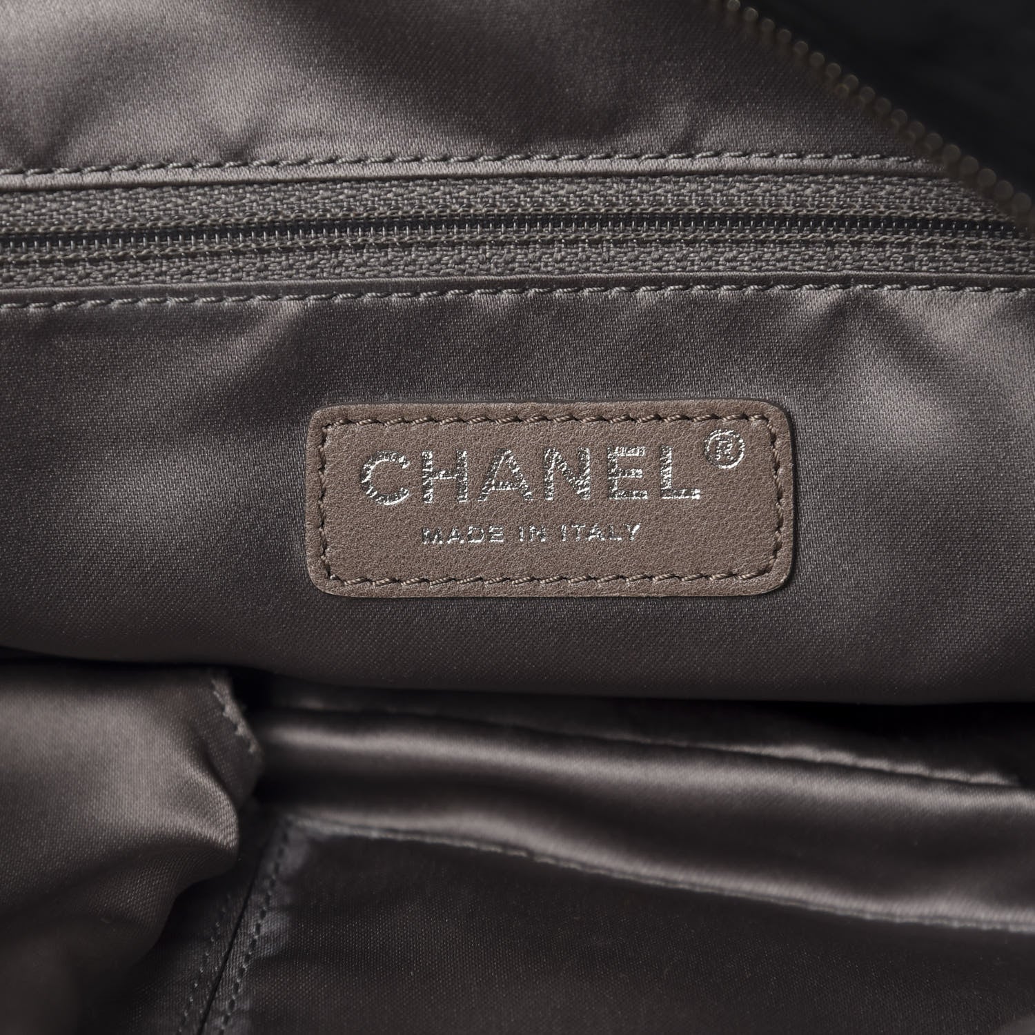 Chanel Nylon Bubble Quilt Shoulder Bag Black 8 of 10