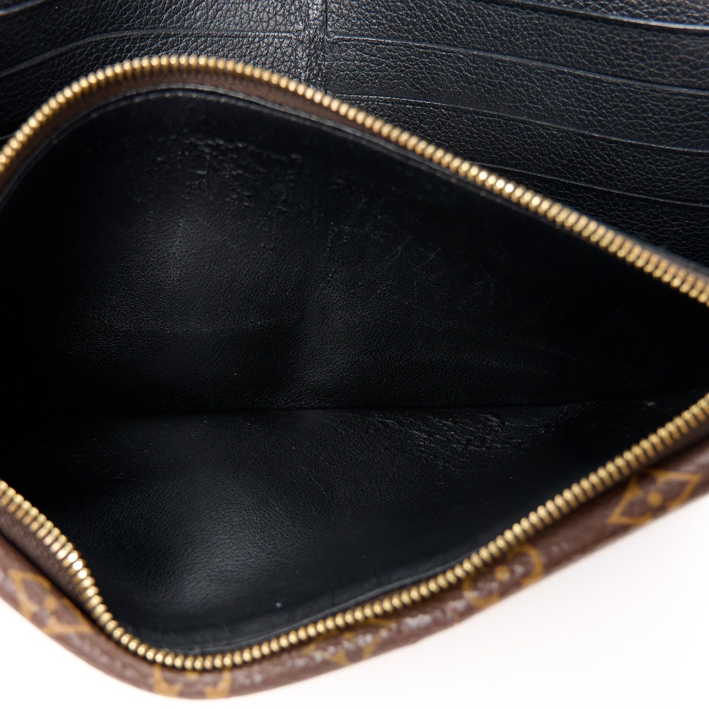 Calfskin Double V Wallet Black