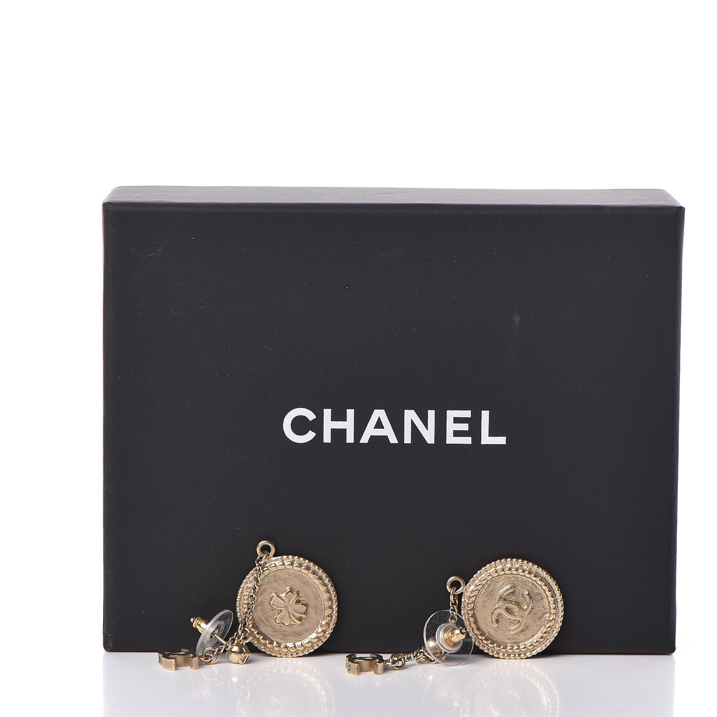 Medallion Clover CC Drop Earrings Light Gold