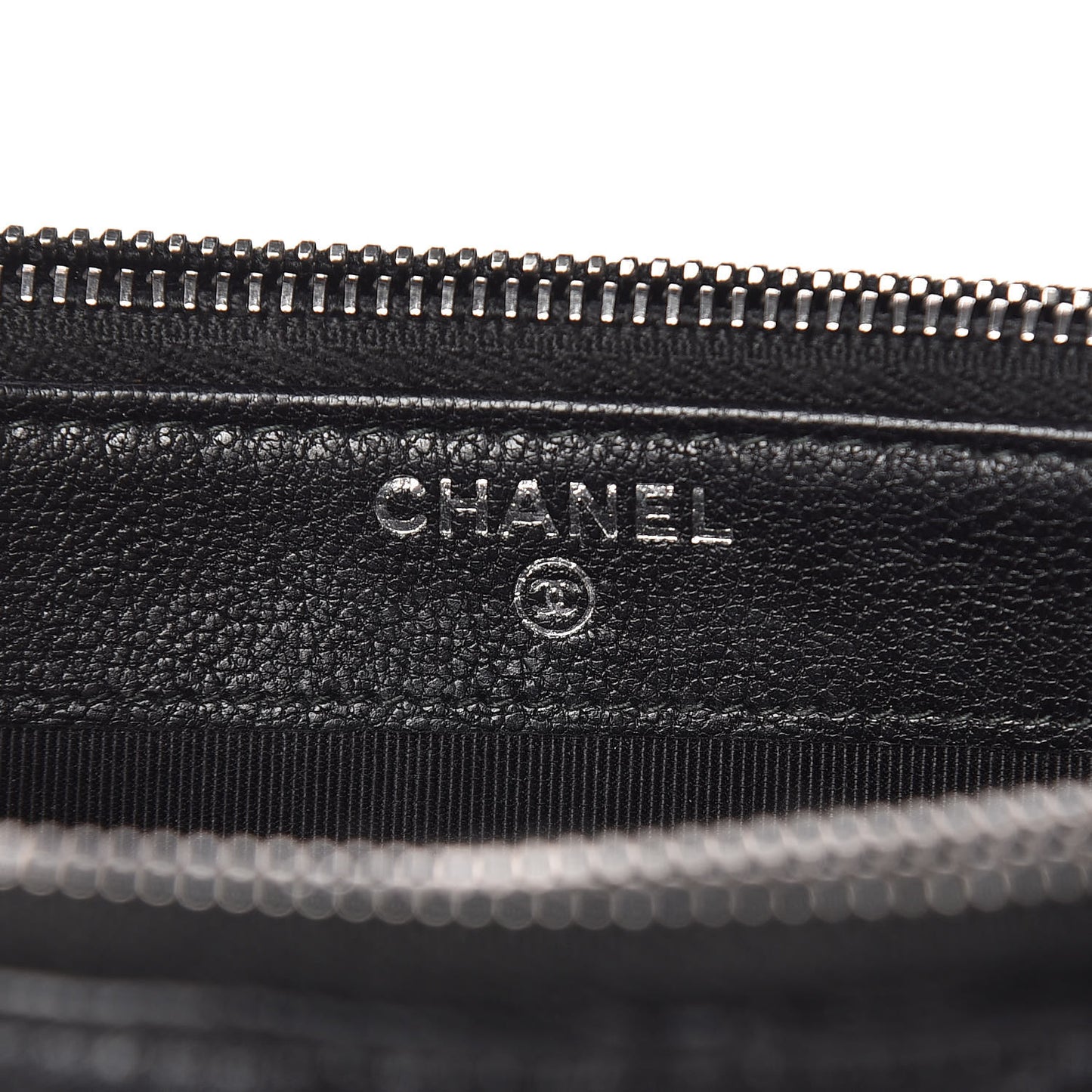 Sheepskin Chevron Quilted Studded Reissue Small Clutch With Chain Black