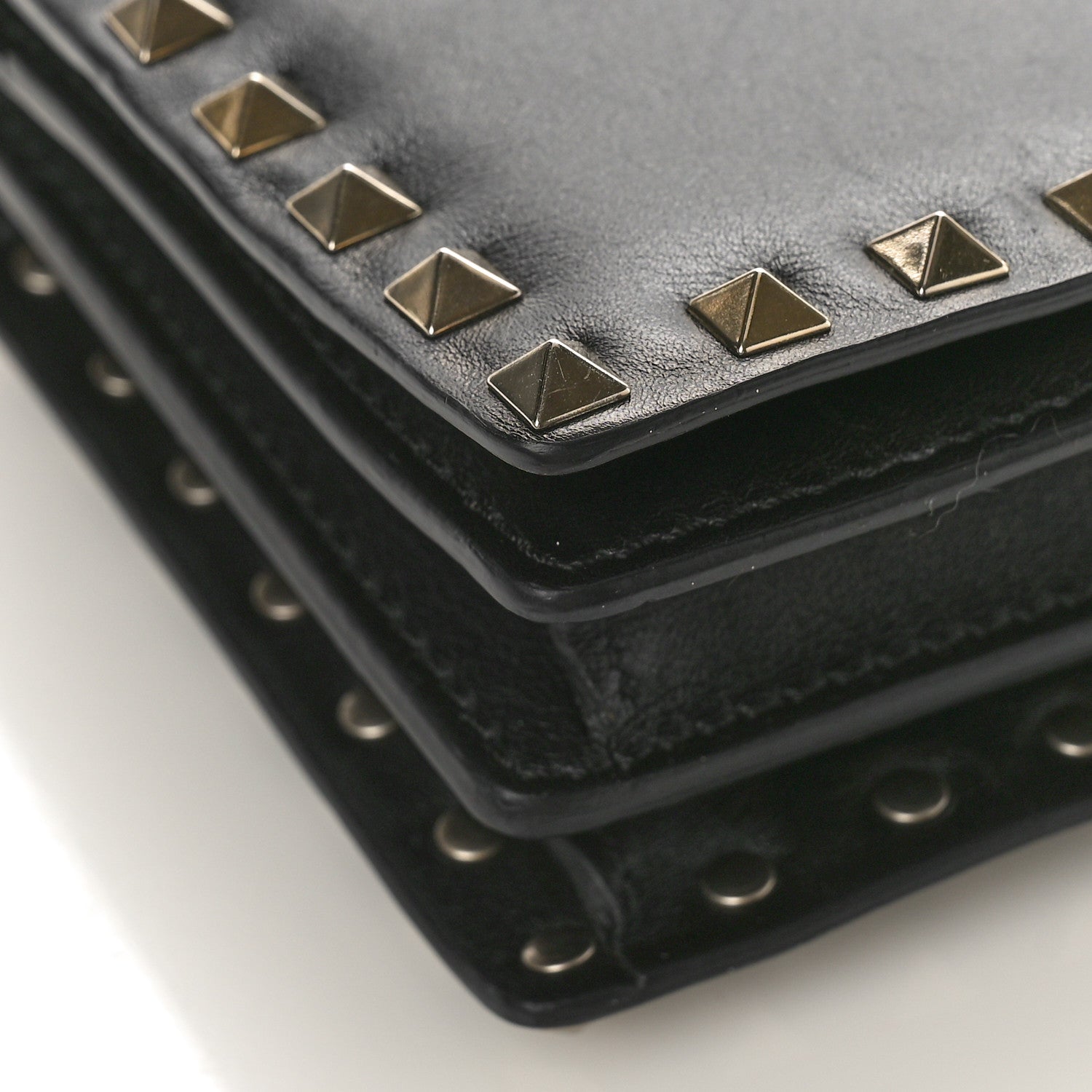 Valentino Garavani Vitello Rockstud Flap Wallet On Chain Black 7 of 10