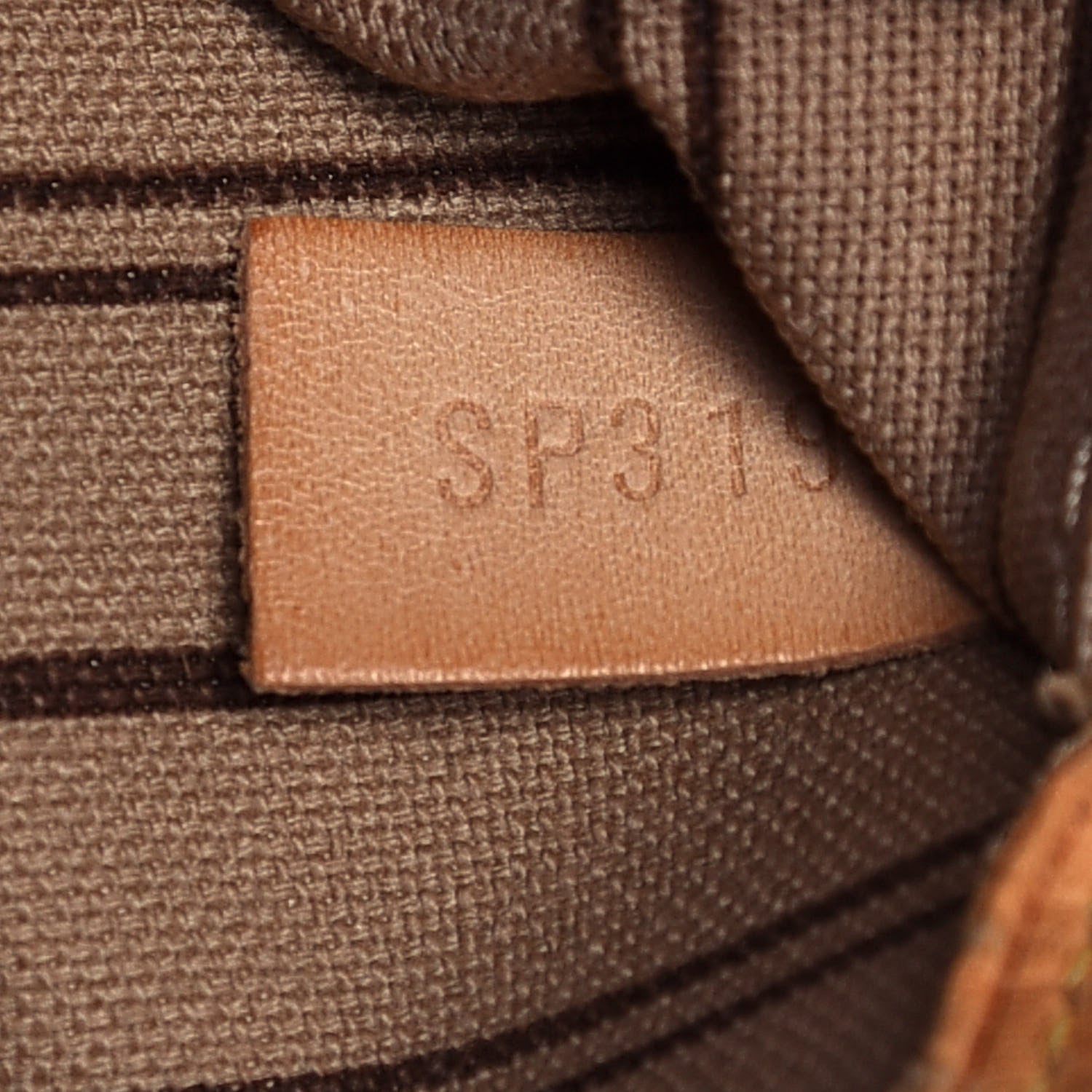 Louis Vuitton Monogram Neverfull GM 7 of 19