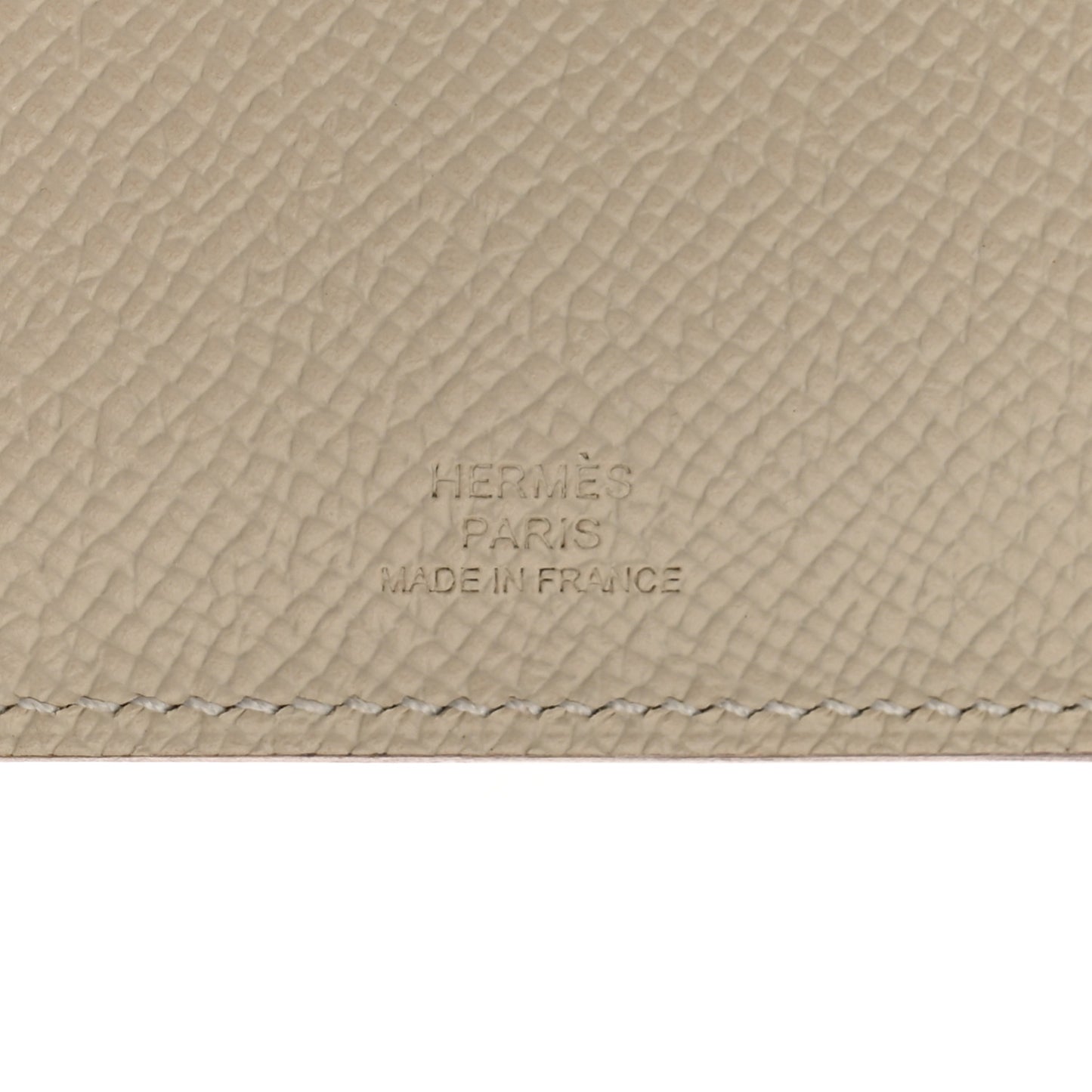 Epsom Tarmac PM Passport Holder Craie