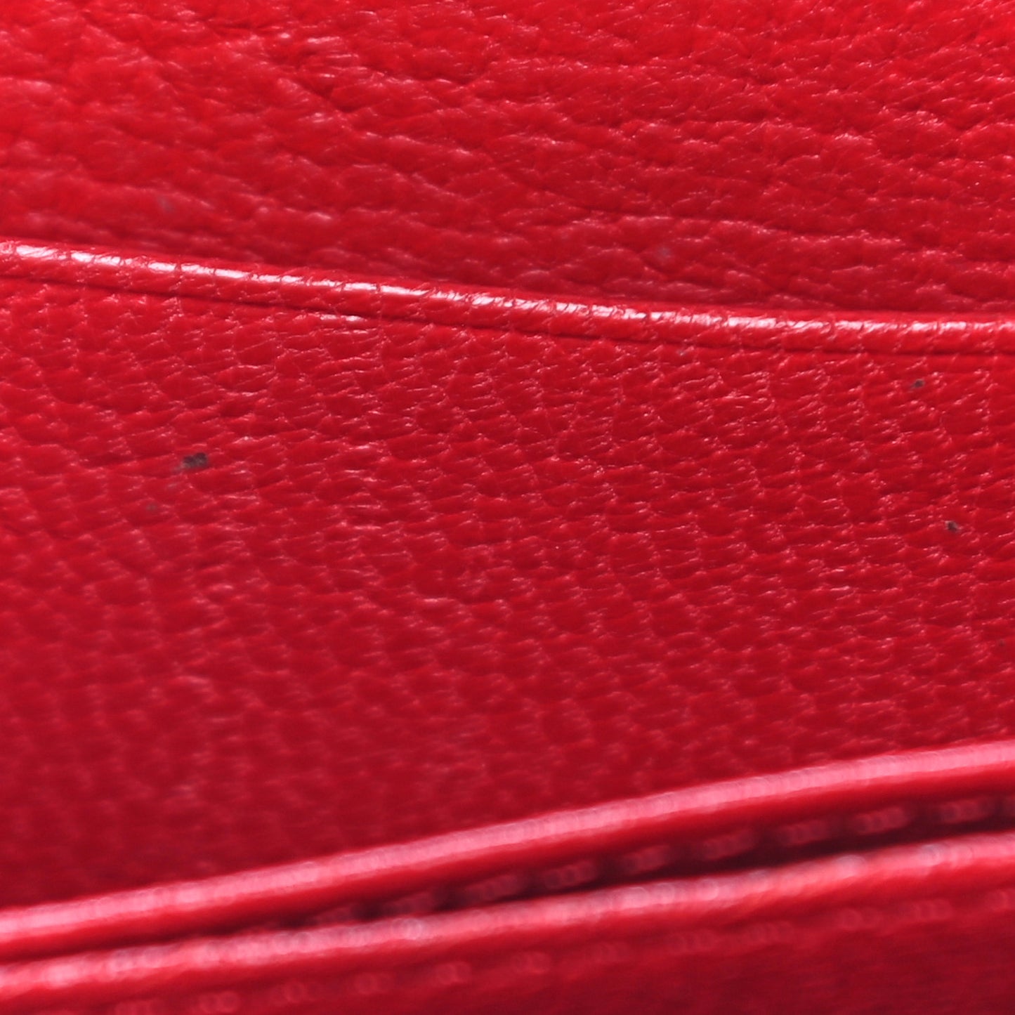Small Classic Grain Compact Zip Wallet Red