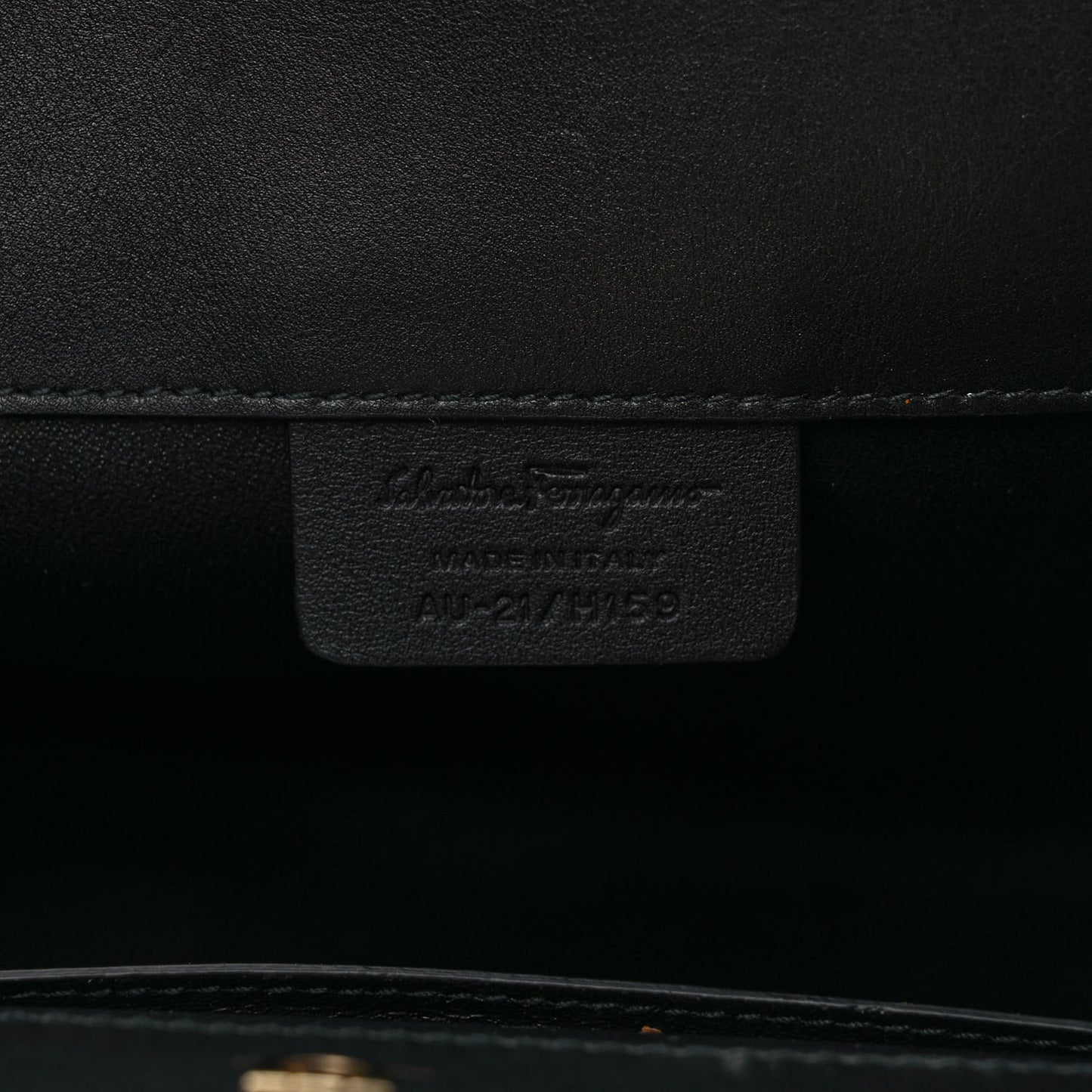 Calfskin The Studio Bag Black