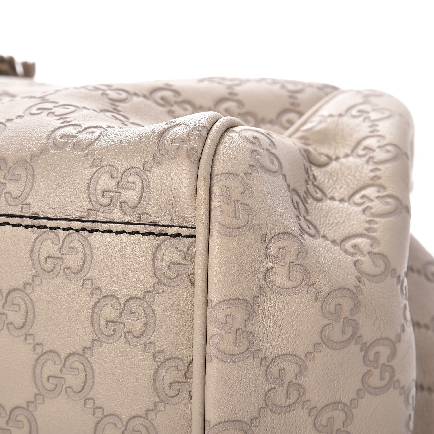 Gucci Guccissima Signature Medium Emily Shoulder Bag Mystic White 9 of 10