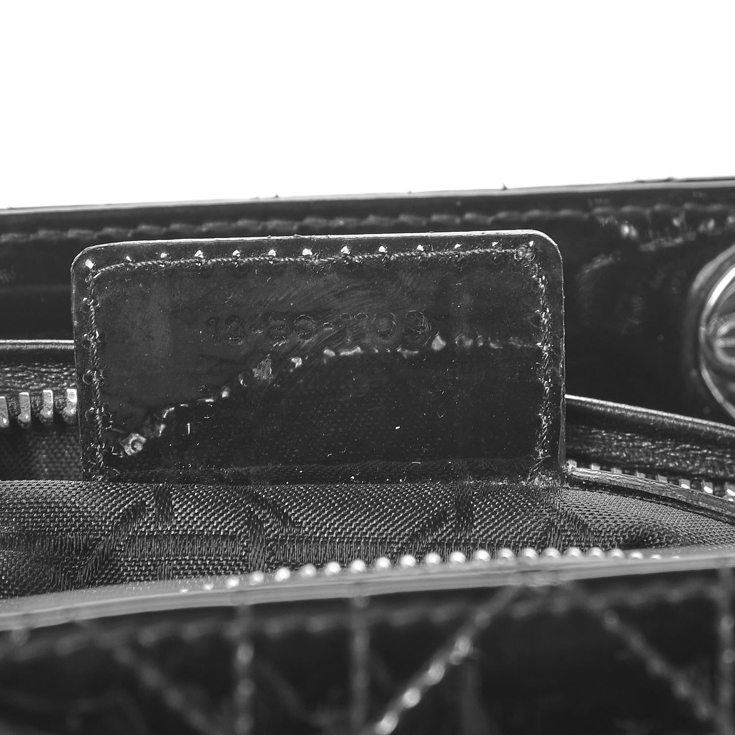 FASHIONPHILE CHRISTIANDIORPatentCannageMediumLadyDiorBlack 8 of 8