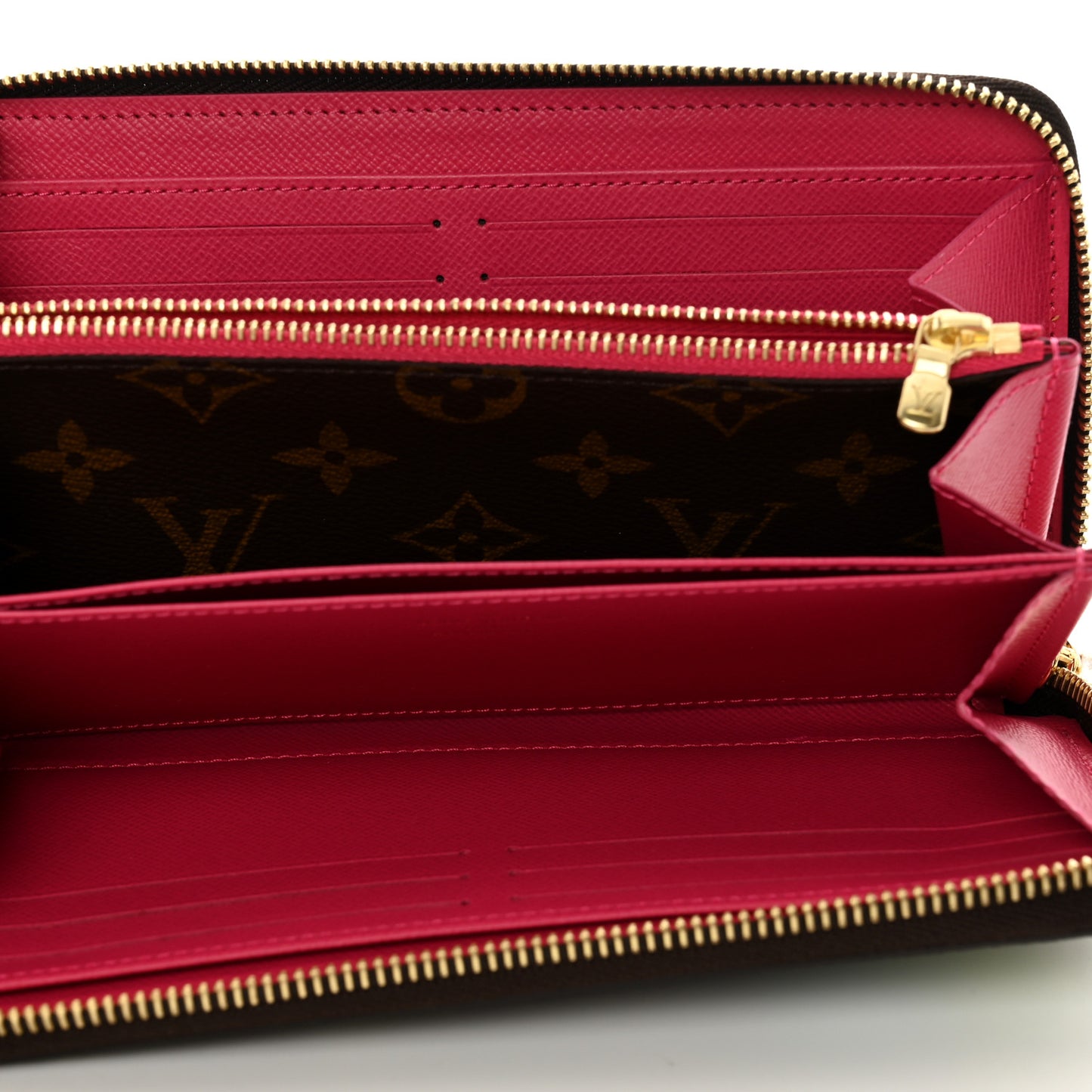 Monogram 2021 Christmas Animation Hollywood Zippy Wallet