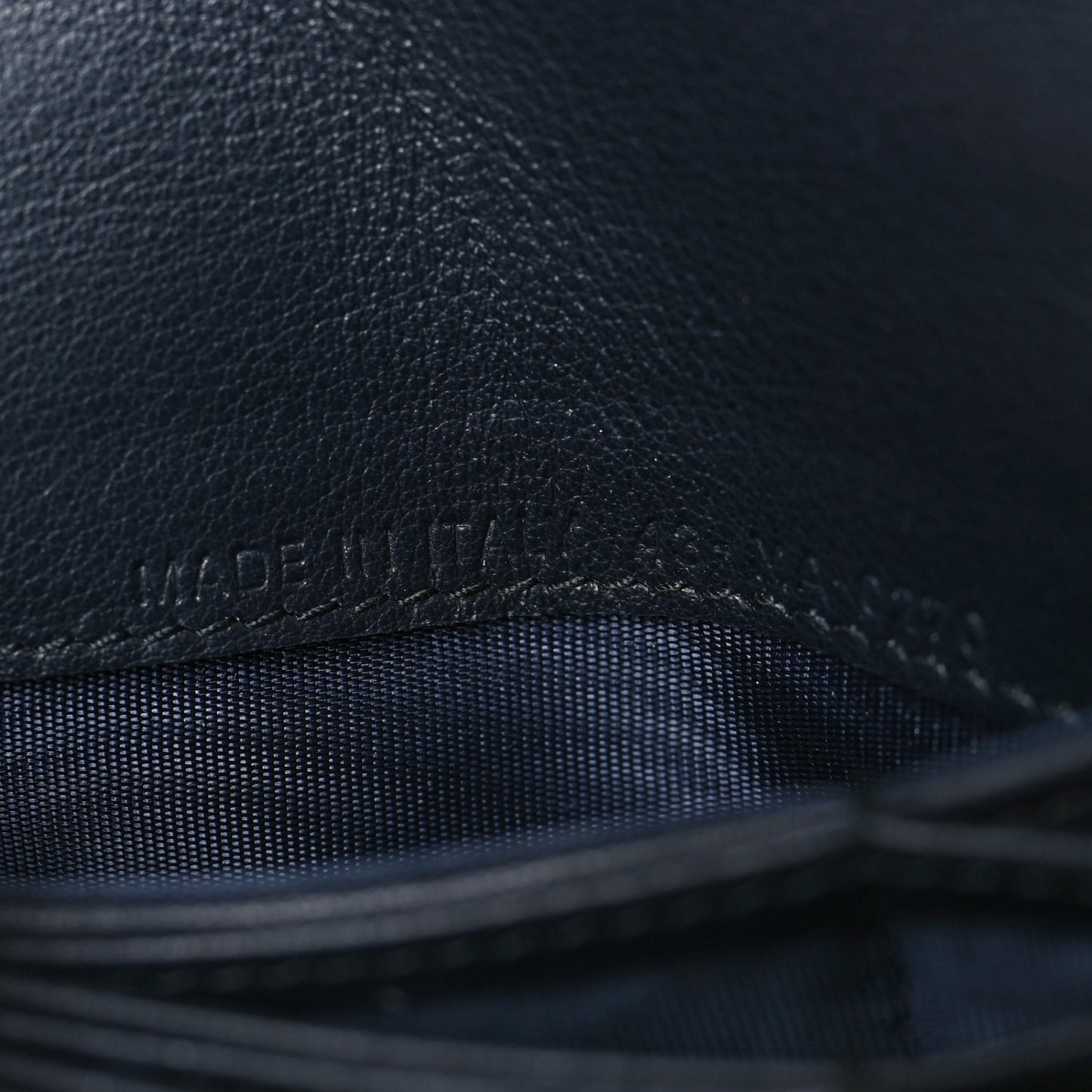 Oblique Nano 30 Montaigne Pouch Blue