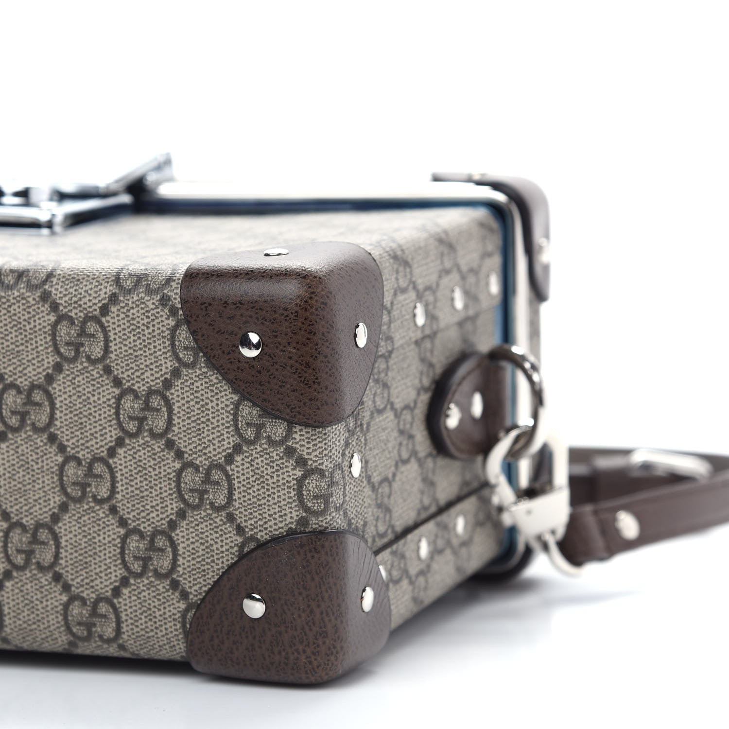 Gucci GG Supreme Monogram Globe-Trotter Beauty Case Brown 9 of 9