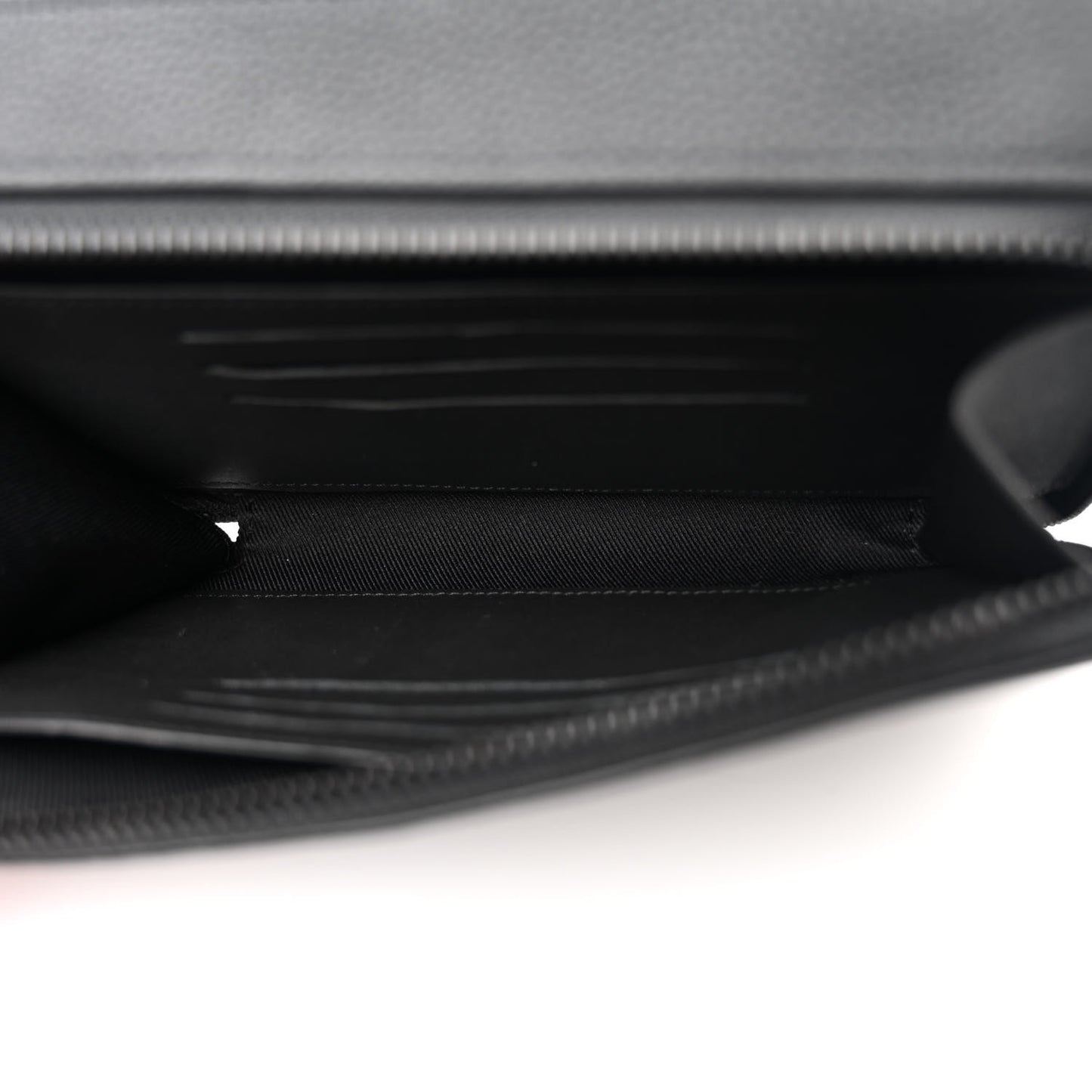 Calfskin Aerogram Alpha Wearable Wallet Black