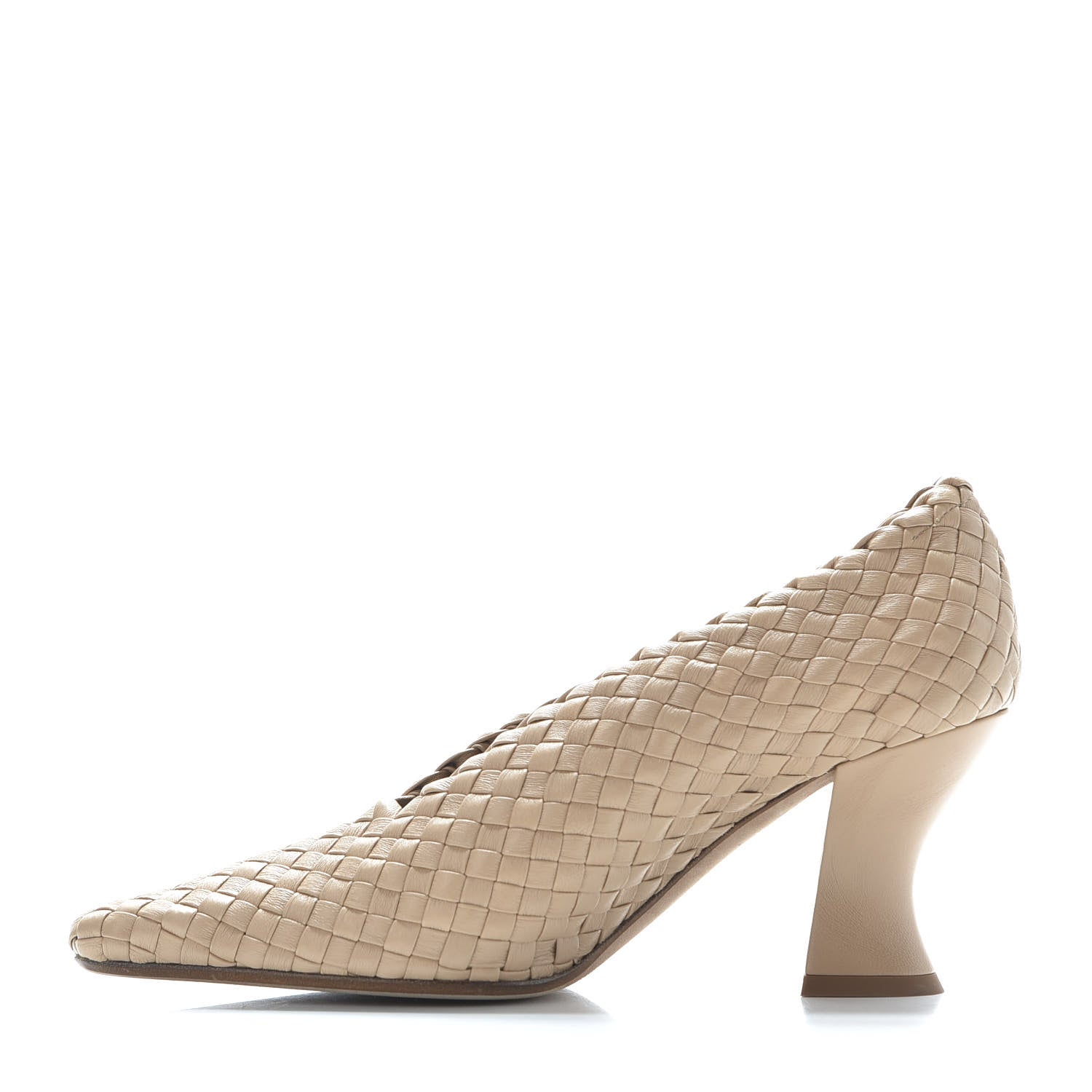 Bottega Veneta Nappa Intrecciato Almond Pumps 38 Cipria 1 of 10