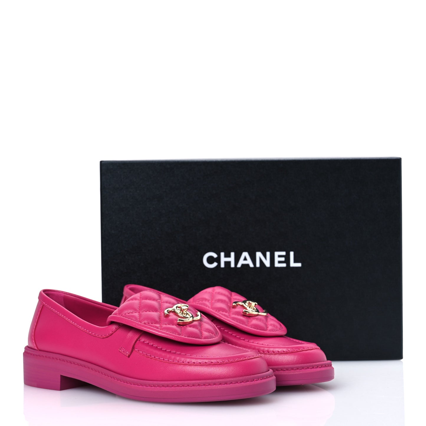 Lambskin Quilted CC Turnlock Loafers 37 Fuchsia