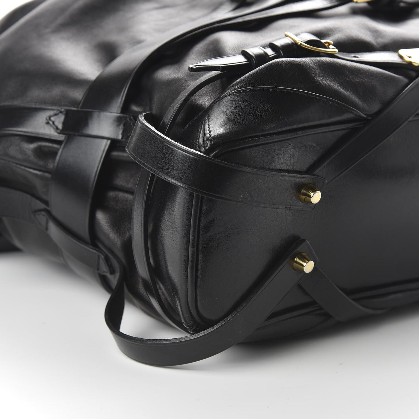 Soft Lambskin Bridle Calfskin Medium Gosford Hobo Black