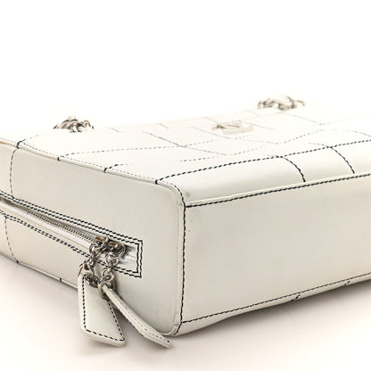 Chanel Lambskin Stitched Chocolate Bar Shoulder Bag White 9 of 10