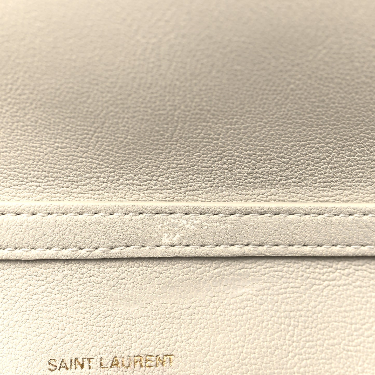 Lambskin Diamond Quilted Becky Chain Wallet Blanc Vintage