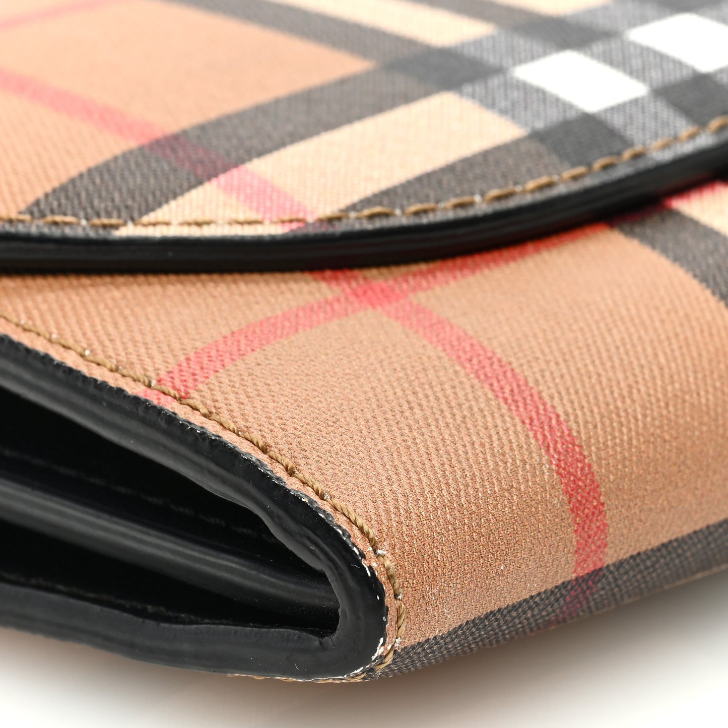 Vintage Check Henley Wallet On Chain Black