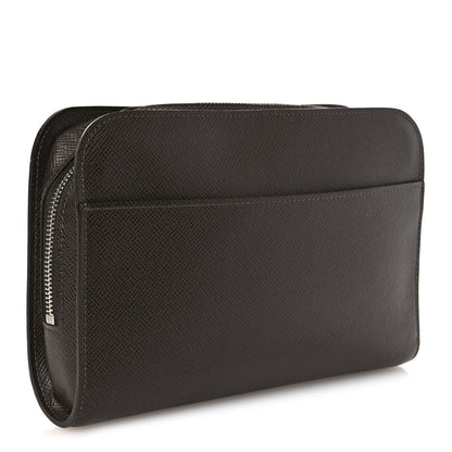 Louis Vuitton Taiga Baikal Pochette Grizzli 3 of 11
