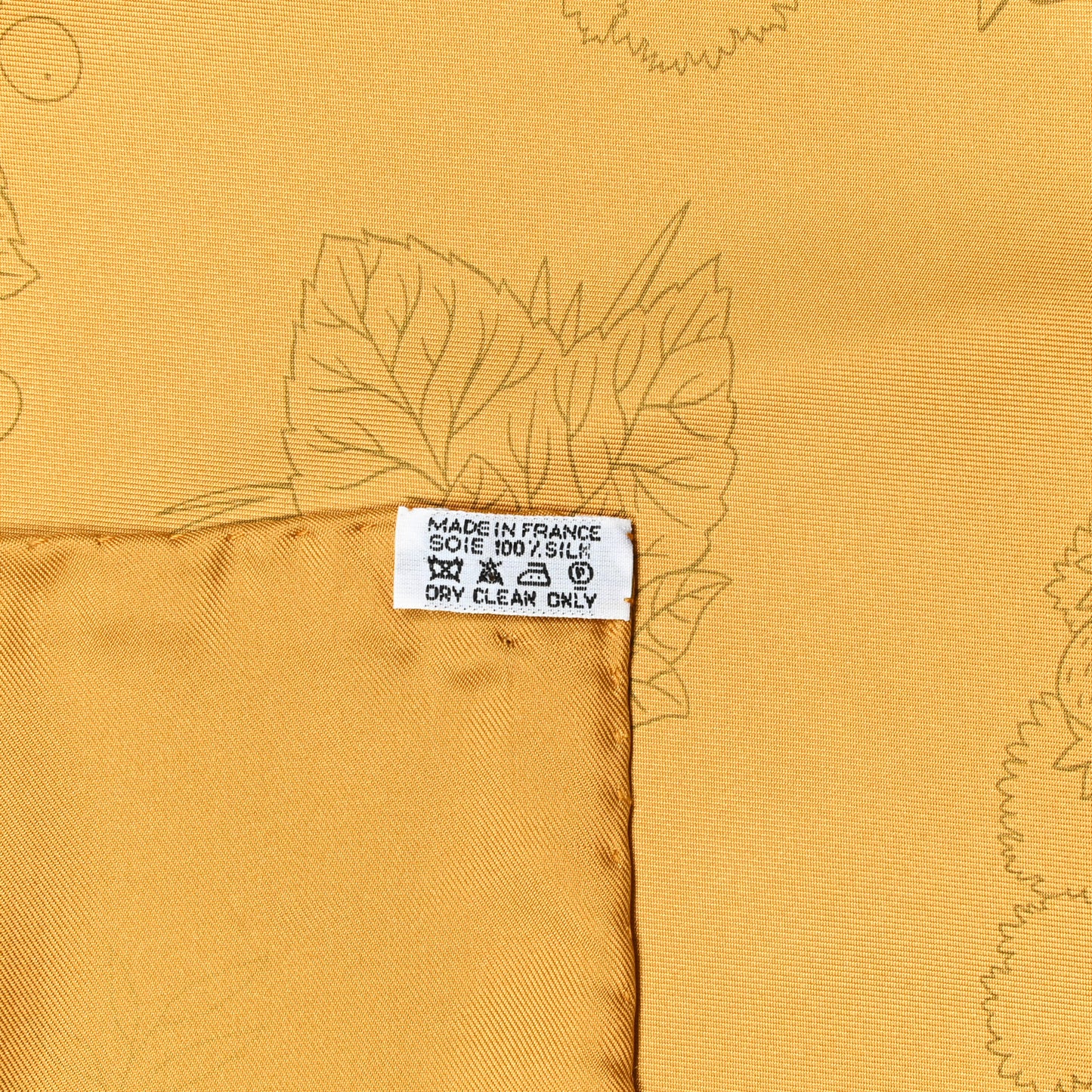 Silk De La Citrouille A La Caleche Scarf 90