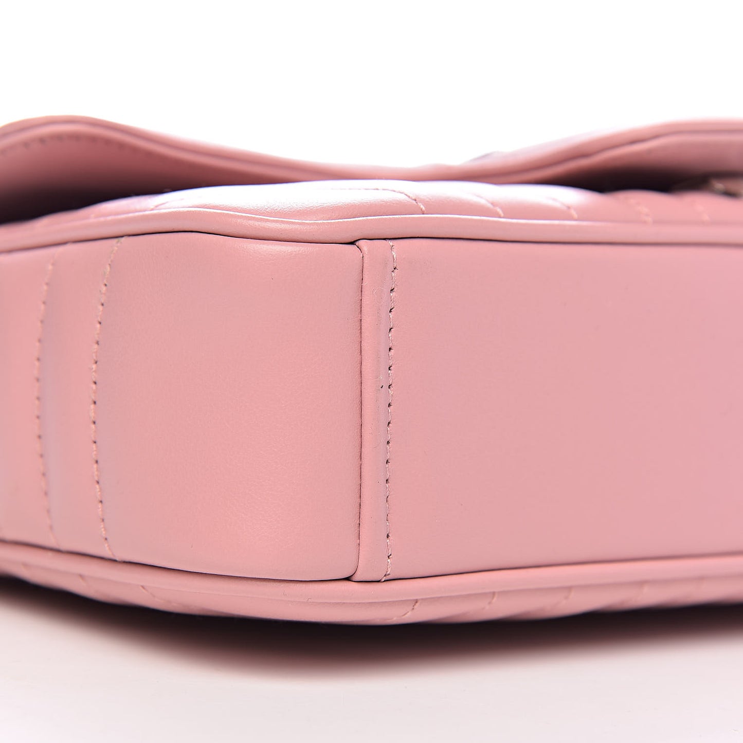 Soft Calfskin Impunture Diagramme Small Chain Flap Shoulder Bag Pesco