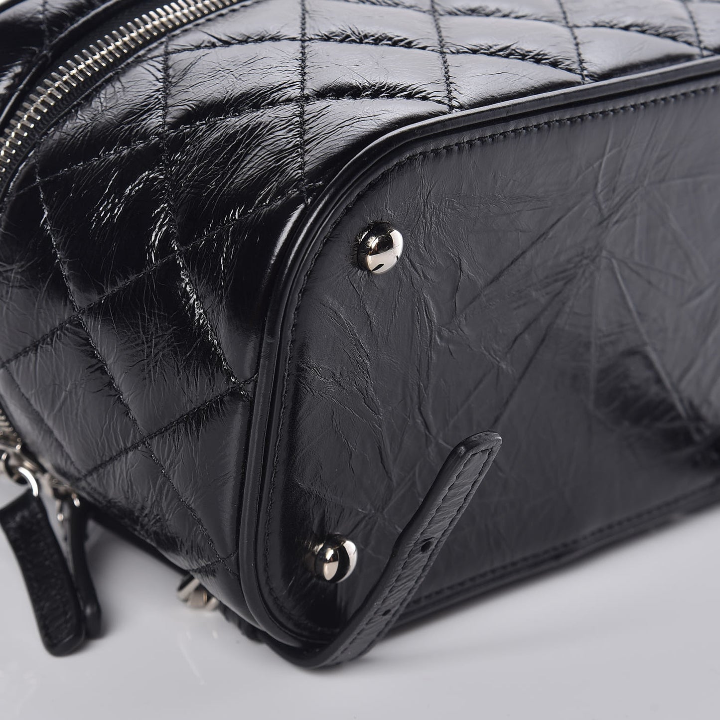 Crumpled Calfskin PVC Quilted Aquarium Backpack Black