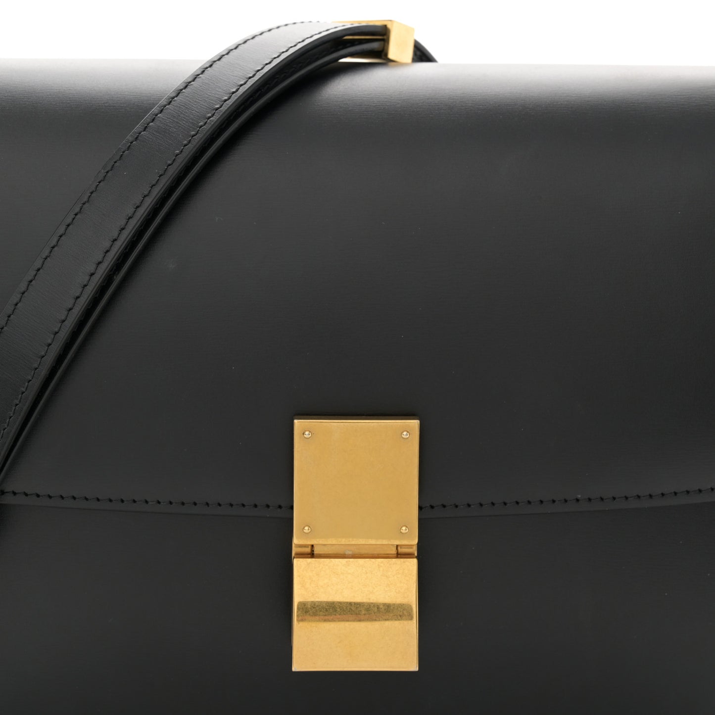 Box Calfskin Medium Classic Box Flap Bag Black