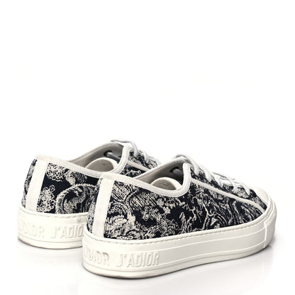 Christian Dior Canvas Toile De Jouy Embroidered Womens Walk'N'Dior Low Top Sneakers 39 Off White Deep Blue 4 of 8