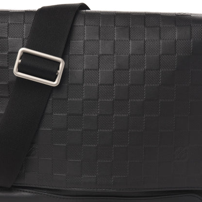 Louis Vuitton Damier Infini District PM Onyx 10 of 10