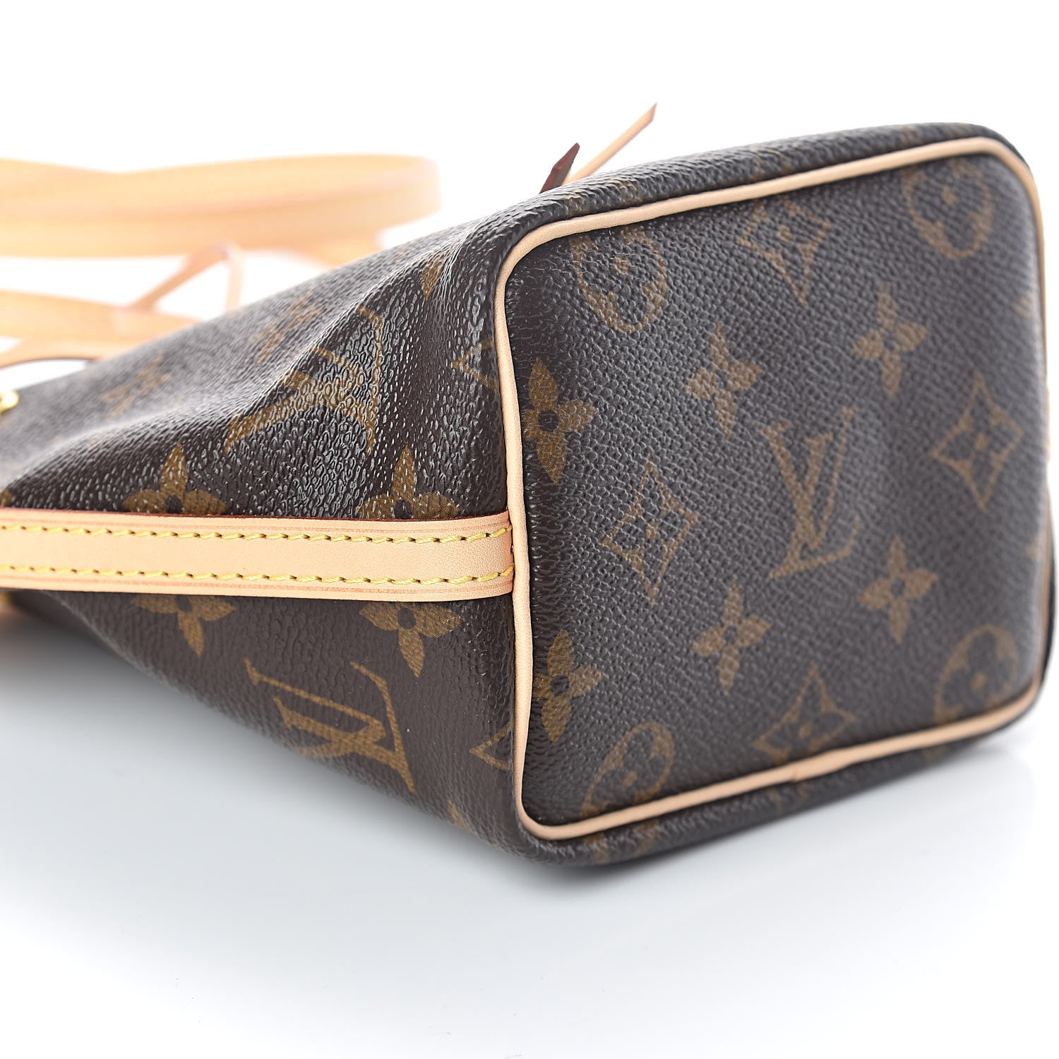 Louis Vuitton Monogram Nano Noe 8 of 10