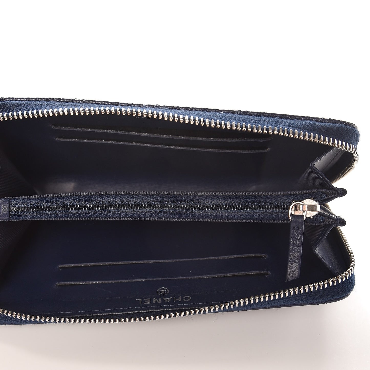 Caviar Quilted Medium Zip Around Wallet Navy