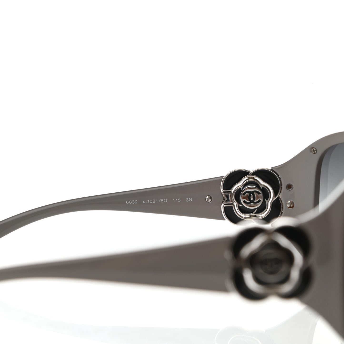 Camellia CC Sunglasses 6032 Grey