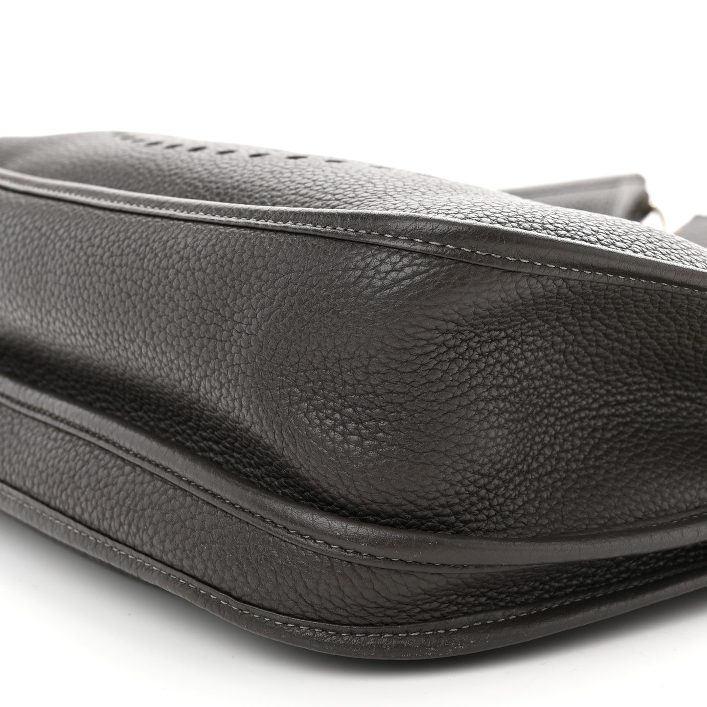 Taurillon Clemence Evelyne III GM Graphite