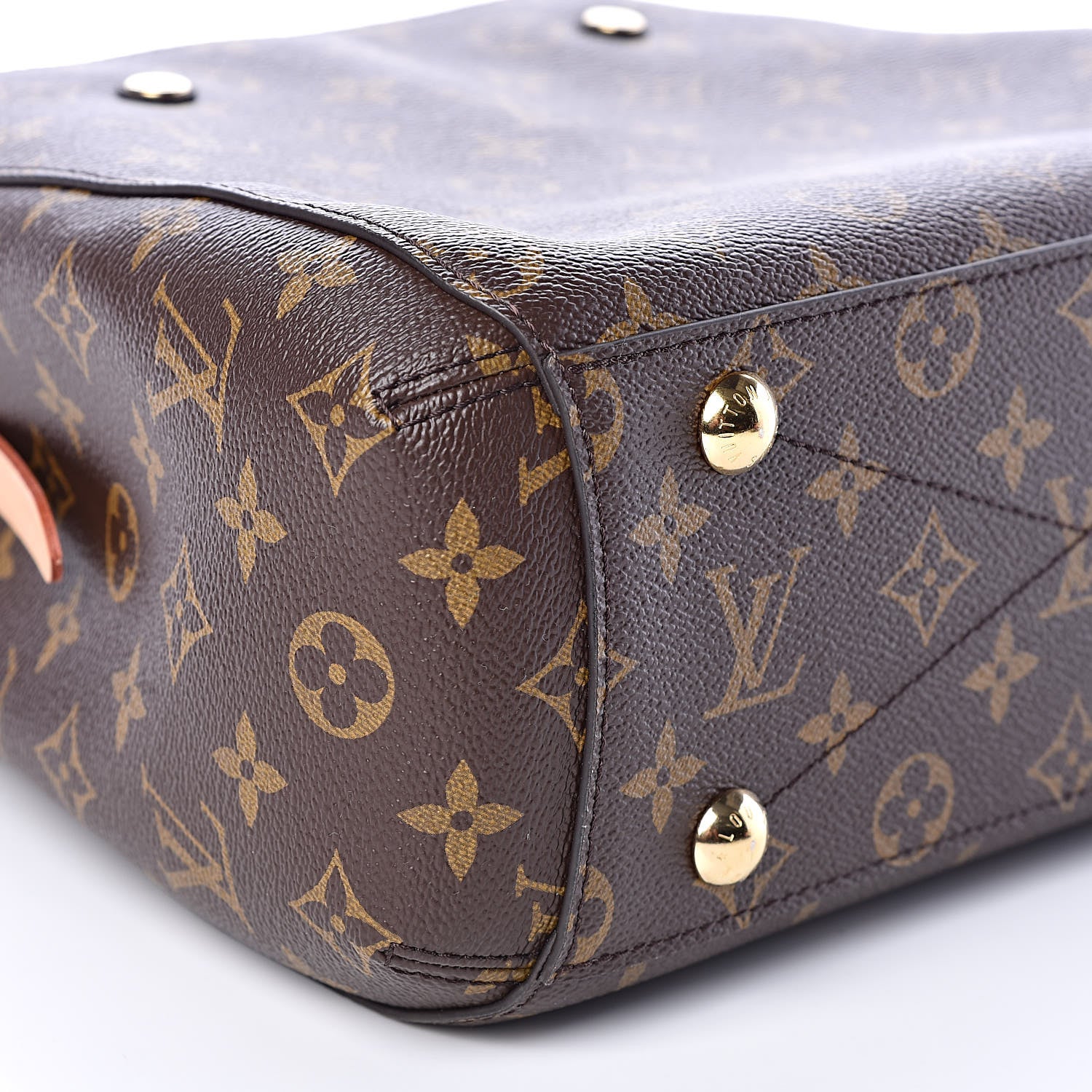 Louis Vuitton Monogram Montaigne BB 7 of 9
